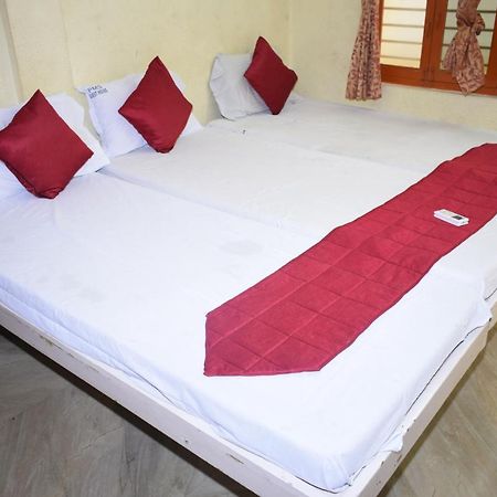 Pms Guest House Pondicherry Exterior photo