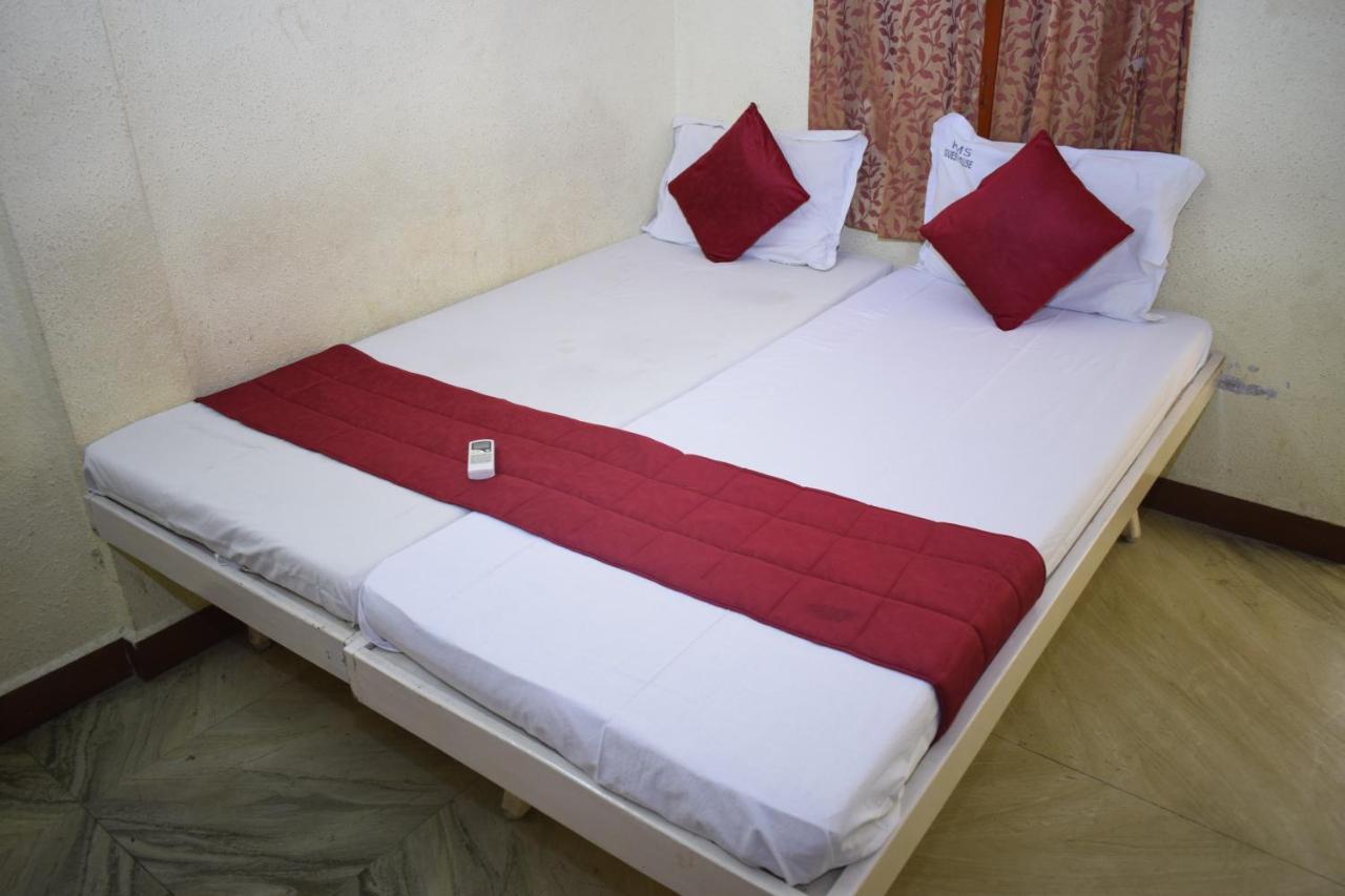 Pms Guest House Pondicherry Exterior photo