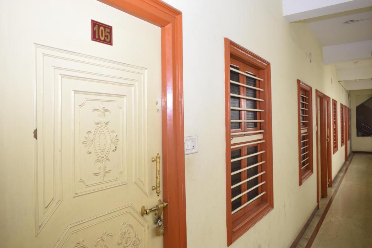 Pms Guest House Pondicherry Exterior photo